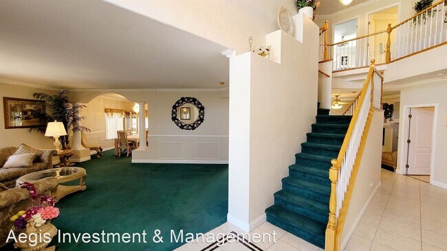 Building Photo - 3 br, 2.5 bath House - 9703 Saint Claude Ave