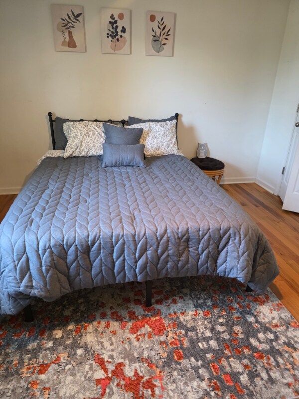 Foto del edificio - 4 Whitehall Dr