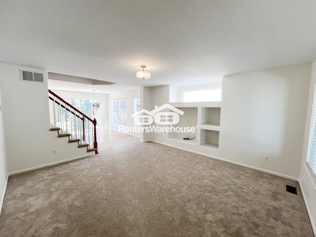 Building Photo - 4504 E Lyndenwood Cir