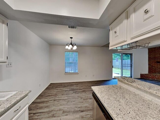 Foto del edificio - 14 S White Pebble Ct