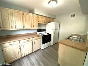 Building Photo - 20131 Crystal Ave