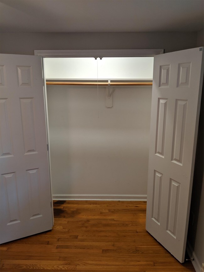 Building Photo - 800 Pritchard Ave Ext