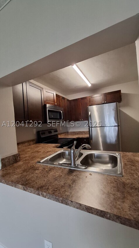 496 Nw 165th St Unit D-612, Miami, FL 33169 - Condo for Rent in Miami ...