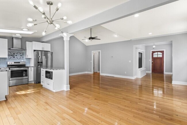 Foto del edificio - 1230 Avon Ave SW