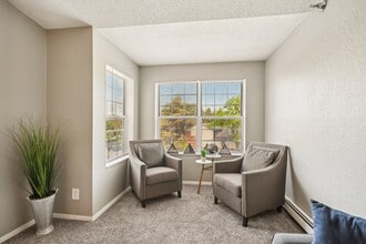 Building Photo - The Felix