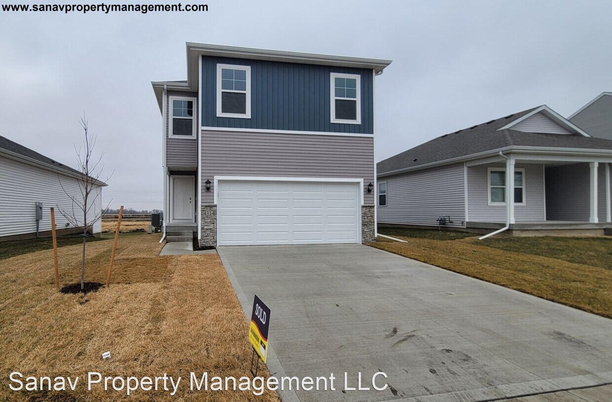 4 br, 3 bath House 4314 NE 16th Street House Rental in Ankeny, IA