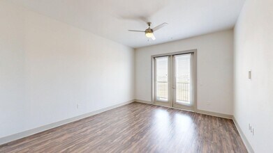 Interior Photo - Griffis Frisco