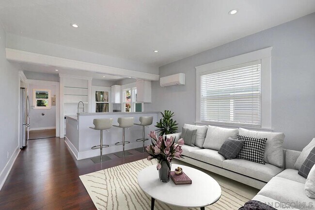 Foto del edificio - 1916 Monroe Ave