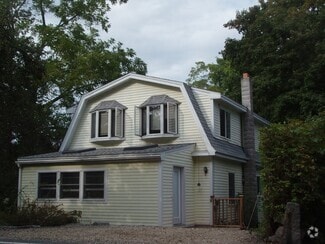 Building Photo - 138 Leonard St