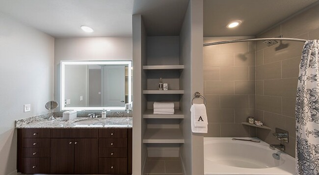 Building Photo - Bogglingly cool 1Br
