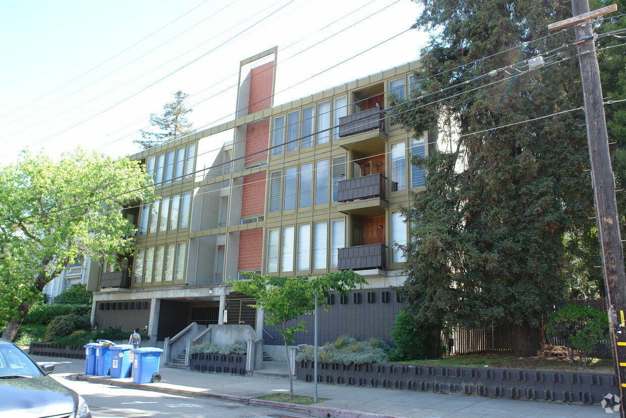 College Avenue Apartments - Berkeley, CA | Apartments.com