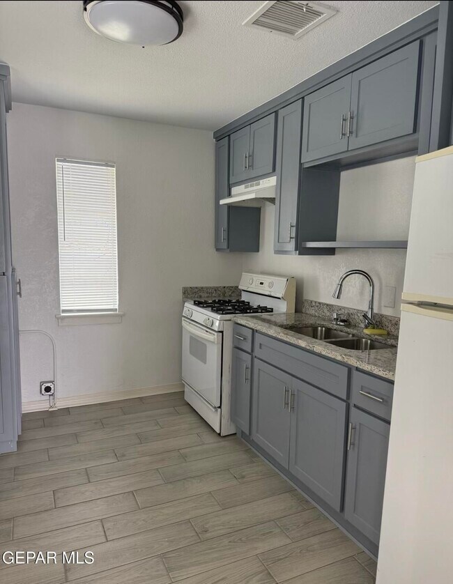 Foto del edificio - 1109 Huckleberry St