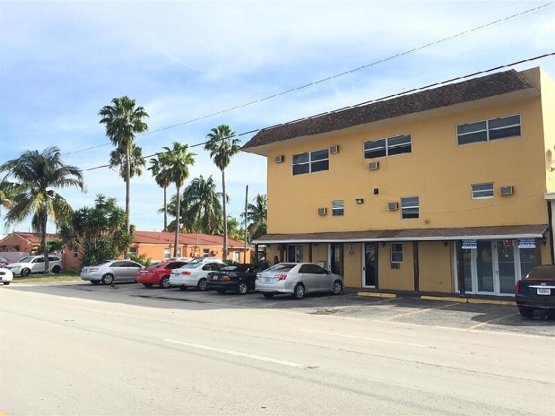 Primary Photo - 1610 N Dixie Hwy