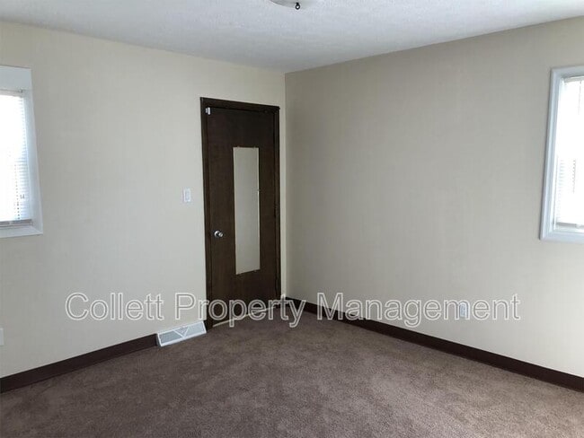 Building Photo - 6627 State Rd