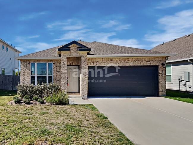 Building Photo - 457 Pebble Bend