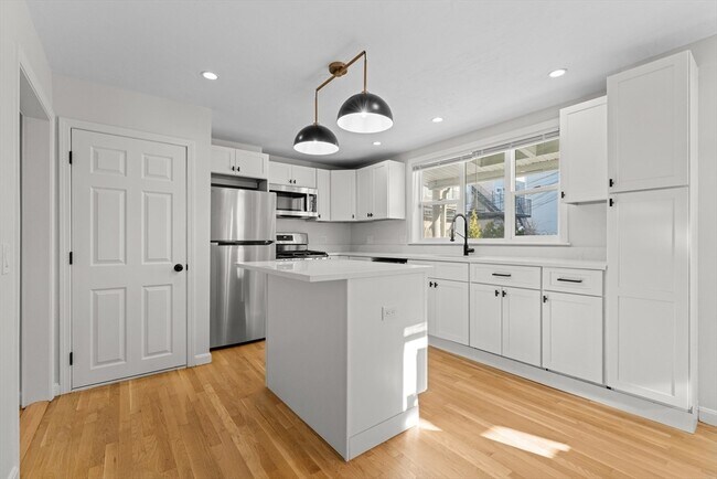 Foto del edificio - 9 Dexter St