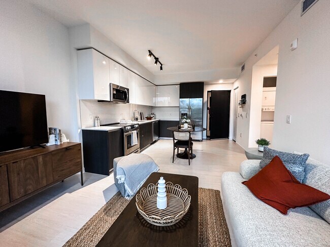 Foto del edificio - 20443 NW 19th Ave