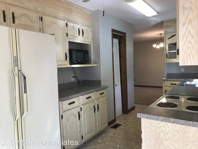 Building Photo - 2 br, 2 bath House - 4082 Friendship Road