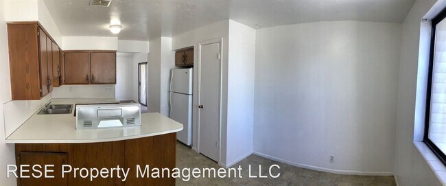 Building Photo - 2 br, 1 bath House - 5645 W 3980 S