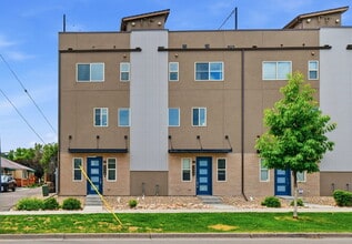 Building Photo - 3348 W 17th Ave