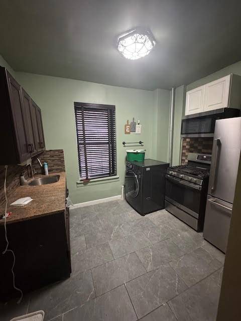 Foto del edificio - 883 E 165th St