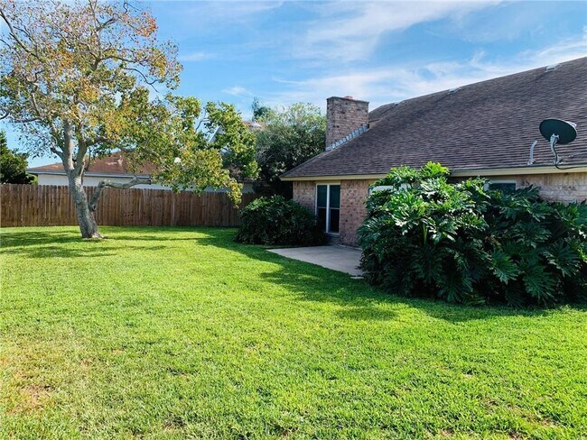 Building Photo - 5406 Sugar Creek Dr
