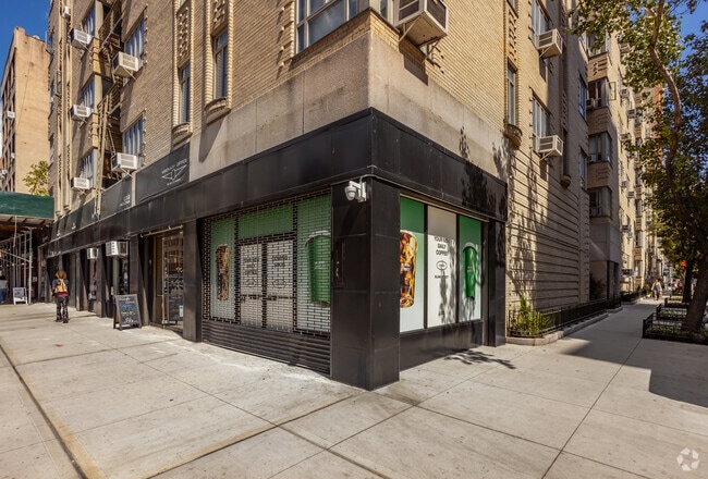 Building Photo - 171-177 7th Ave