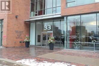 Building Photo - 33 Mill St