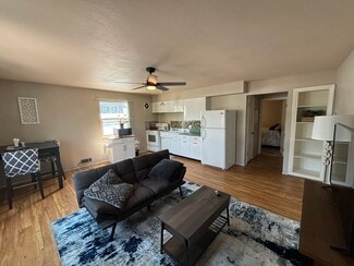 Building Photo - 849 N 4th St