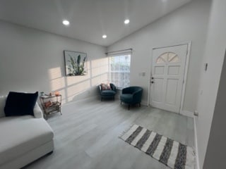 Building Photo - 1011 SW 139th Ct