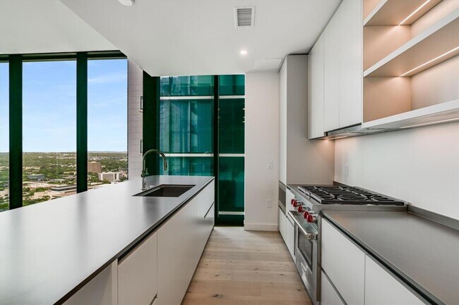 Foto del edificio - 610 Davis St