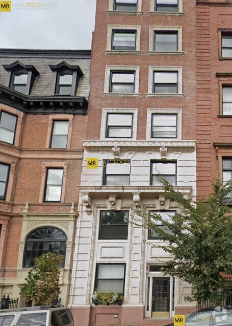 Building Photo - 48 Beacon St