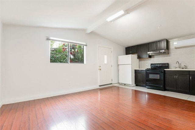 Building Photo - 8170 Calvin Ave