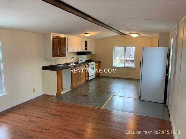 Building Photo - 14 Pheasant Hill Mobile Home Park
