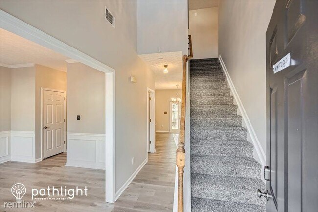 Building Photo - 4 br, 2.5 bath House - 1280 Brisbane Dr UNIT