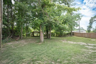 Building Photo - 20511 N Sabine Dr