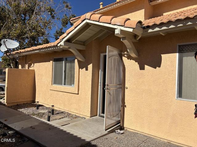 Foto del edificio - 12449 Datewood Ln