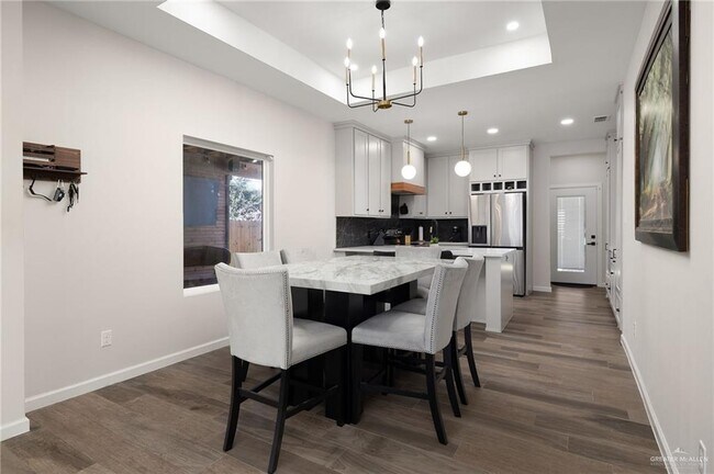 Foto del edificio - 16 Diamond Head Ave