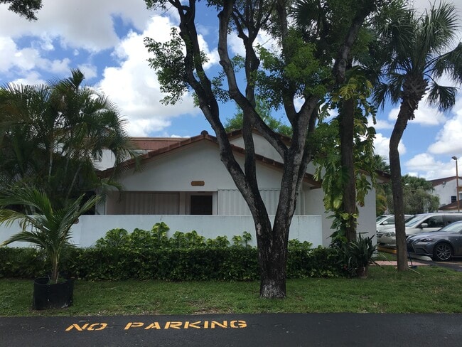 Building Photo - 7445 SW 153rd Pl