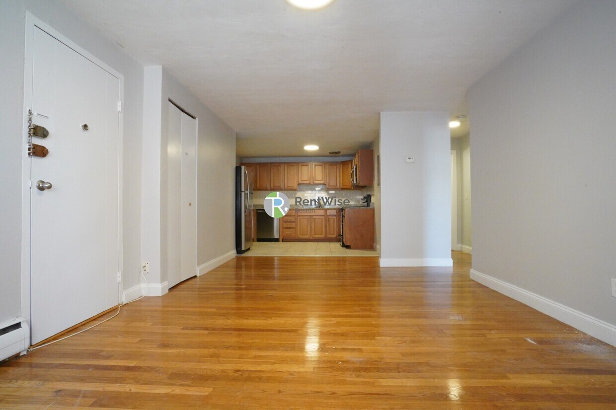 Foto principal - 222 Babcock St