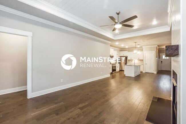 Foto del edificio - 3 Bedroom Pet-Friendly Home in Owens Cross Roads, AL with Main Street Renewal