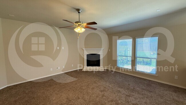 Building Photo - 617 Brock Dr