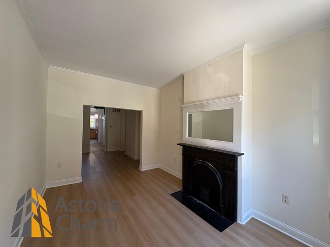 Building Photo - Backyard Fire Pit, Rooftop Terrace, and Mo...