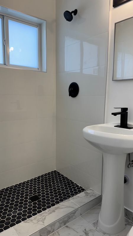 Foto del edificio - 159 E 2nd St