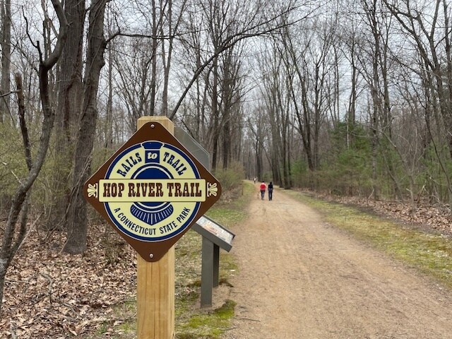 Foto del edificio - 31 Elm Hill Rd