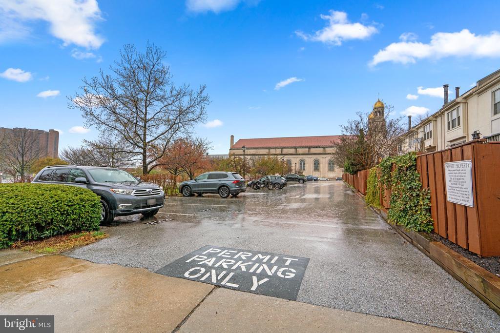 Foto principal - 1120 S Kenwood Ave