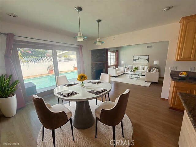 Foto del edificio - 22636 Greenwood Ave