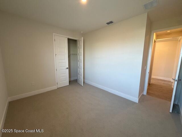 Building Photo - 657 Clearwater Ave