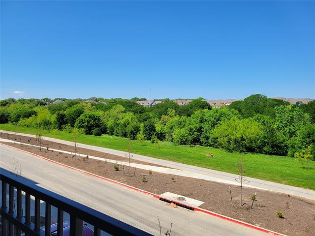 Foto del edificio - 2700 Old Denton Rd