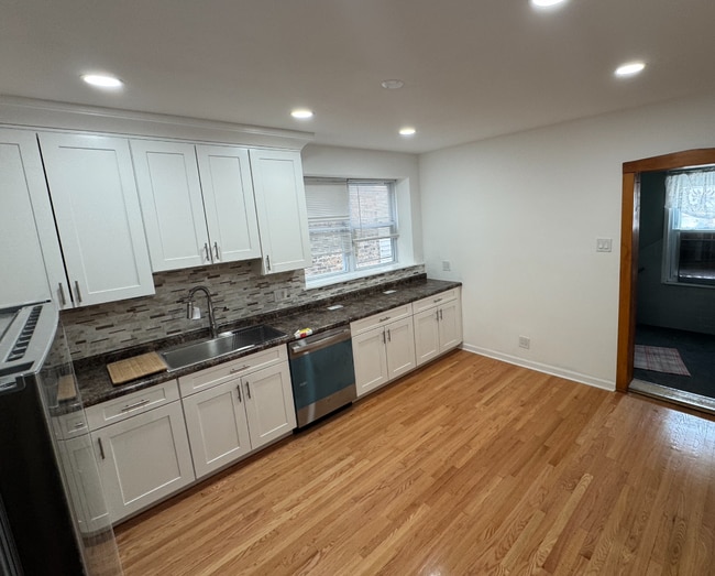Foto del edificio - 2944 N Luna Ave
